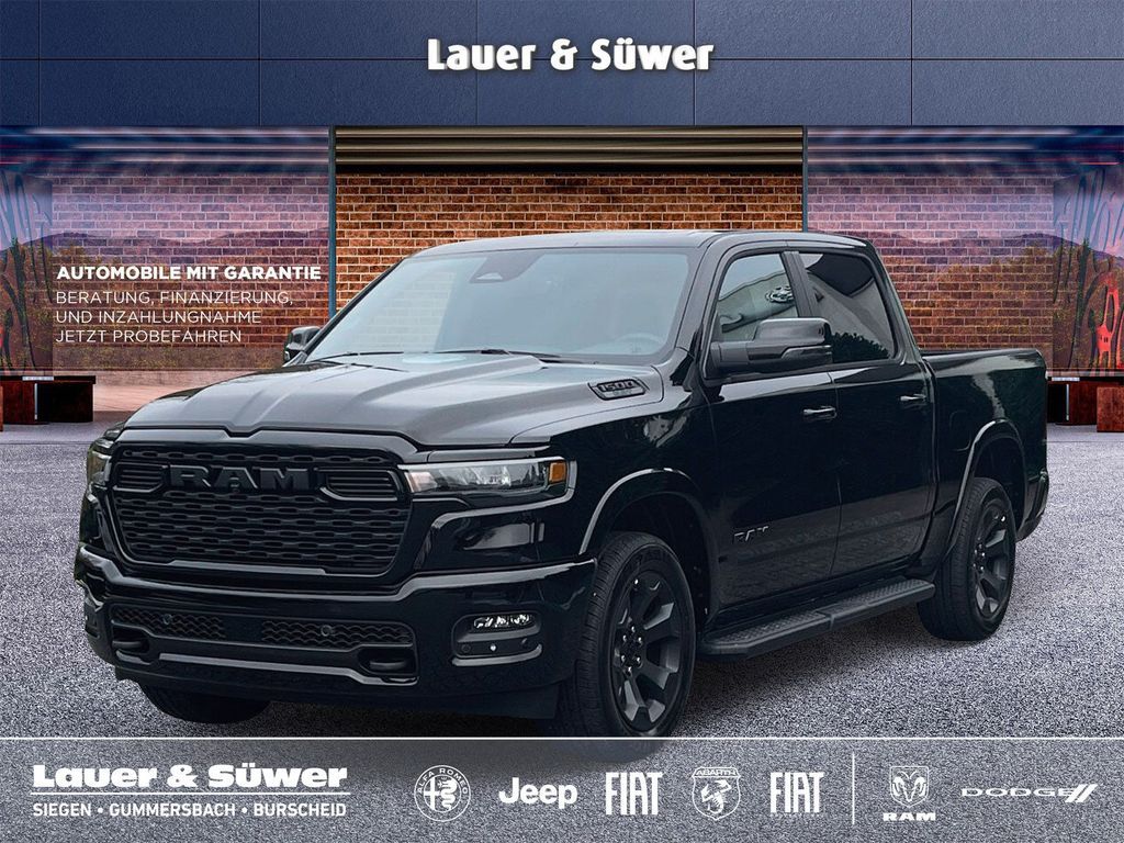 Dodge RAM  1500 Big Horn Night Crew Cab 4WD*LPG*Panora Leasing