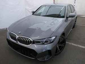BMW 320 i  "M Sport" HuD, ACC, Parkass. +, Keyless, uvm.