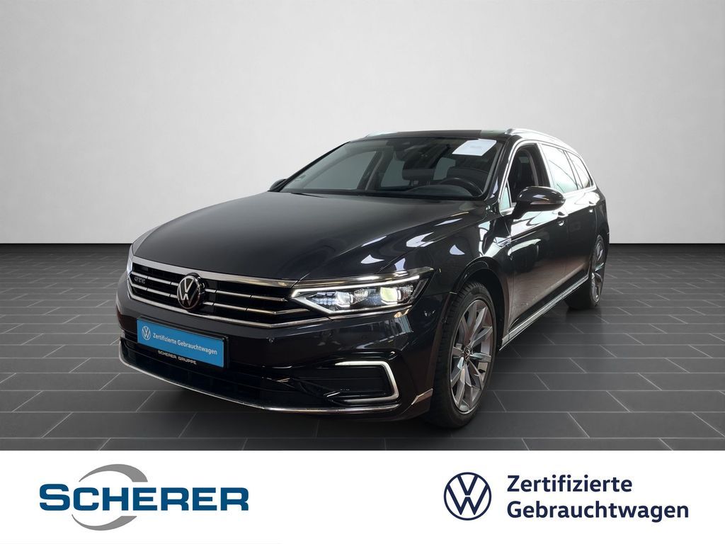 Volkswagen Passat Variant GTE *NaviPro*IQ.Light*Pano*HuD* Leasing