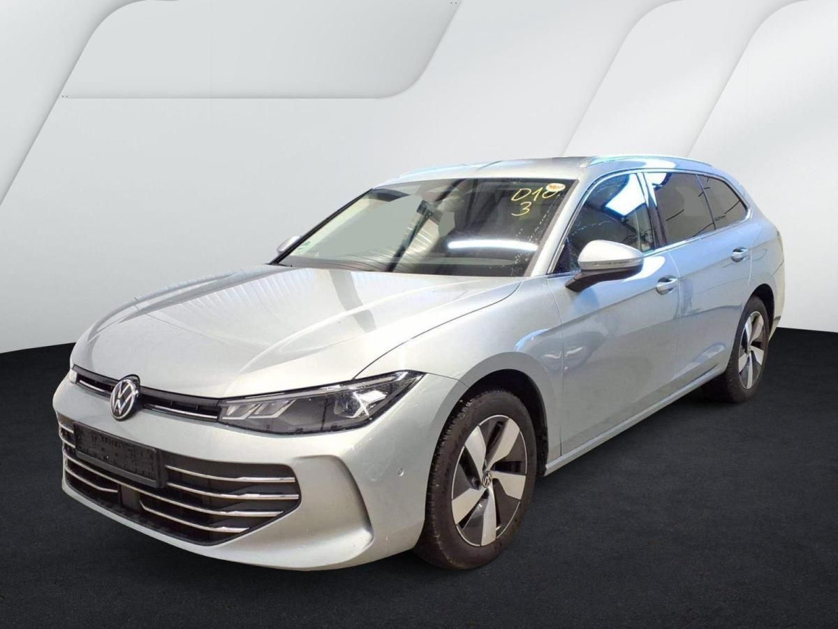 Volkswagen Passat Variant Business 1.5 eTSI 110kW DSG - IQ.Drive Area View AHK LED Navi Massage SHZ Park Assist Plus Leasing