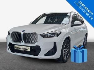 BMW iX1 xDrive30 M-Sport Head-Up HK HiFi AHK Massage