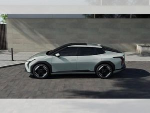 Kia EV4 EV4 Fastback 81.4 kWh, FWD Earth UPG Leasing