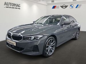 BMW 318i ParkingAssist*AktiveGeschwindigkeitreg.*Kom