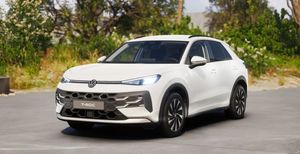 Volkswagen T-Roc Volkswagen T-Roc Life 1.5 eTSI 7-Gang-DSG 85 kW (116 PS)