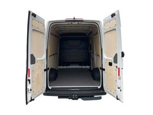 Volkswagen Crafter Kastenwagen MR HD AHK SHZ Kamera Klima
