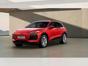 Audi Q6 e-tron quattro, Pano, AHK, B&O, Matrix, Luftfederung, 8-Fach bereift