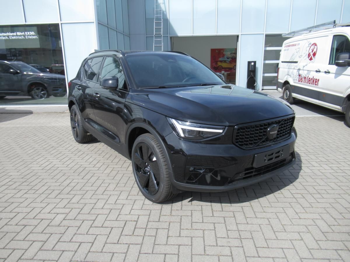 Volvo XC40 Black Edition Plus B3 Vorführwagen Leasing
