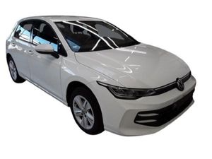 Volkswagen Golf 8 Life 1.5 TSI LED KAM PDC SHZ APP DAB+