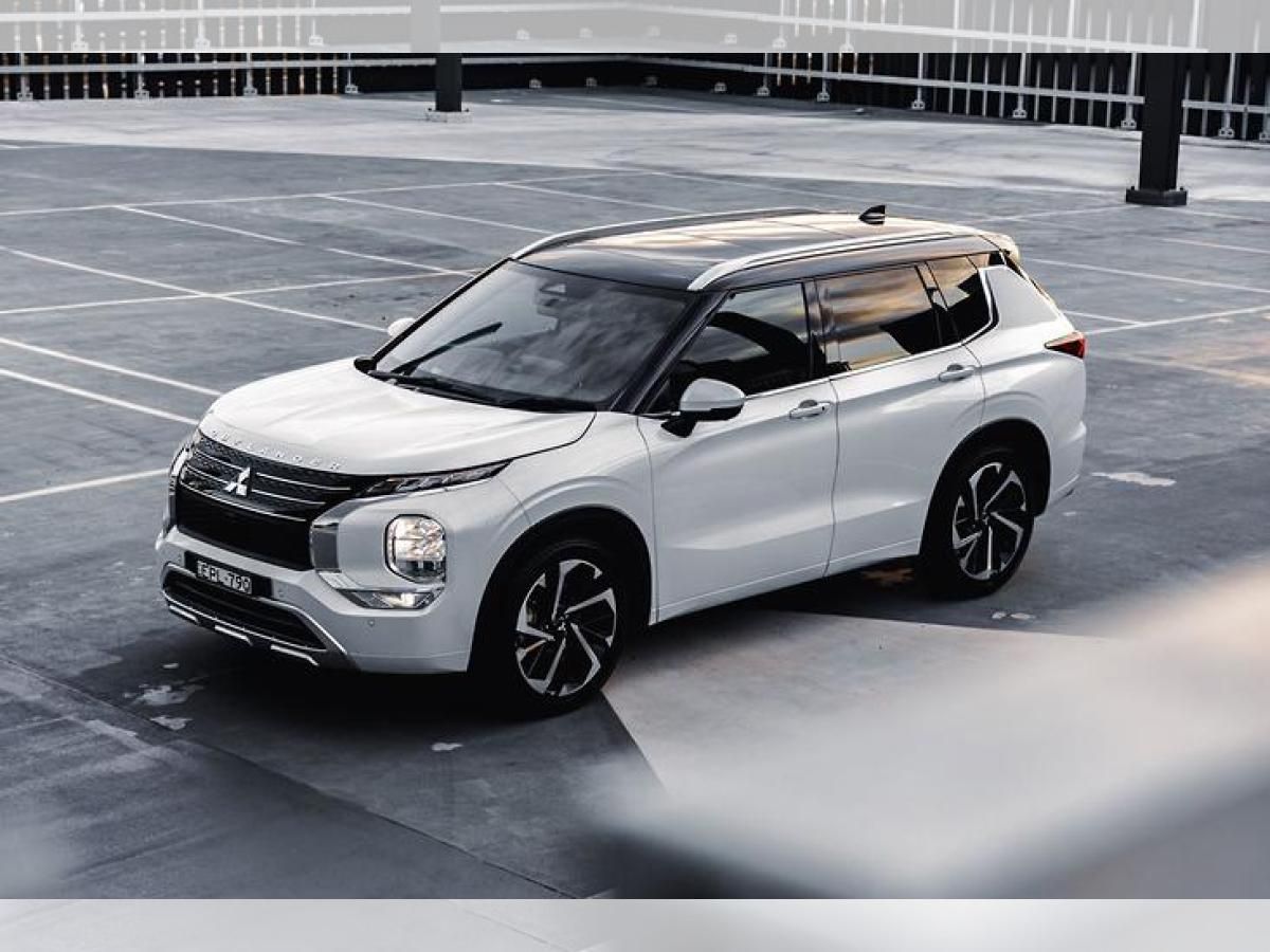 Mitsubishi Outlander 2.4 PHEV PLUS Leasing