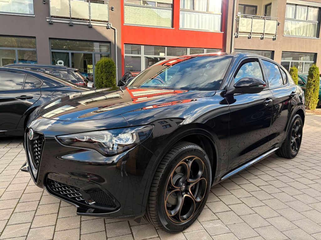 Alfa Romeo Stelvio Intensa Q4 Leasing