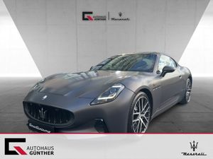 Maserati Granturismo Folgore / Lagerwagen / 761PS / MATT-GRIGIO MARATEA Leasing
