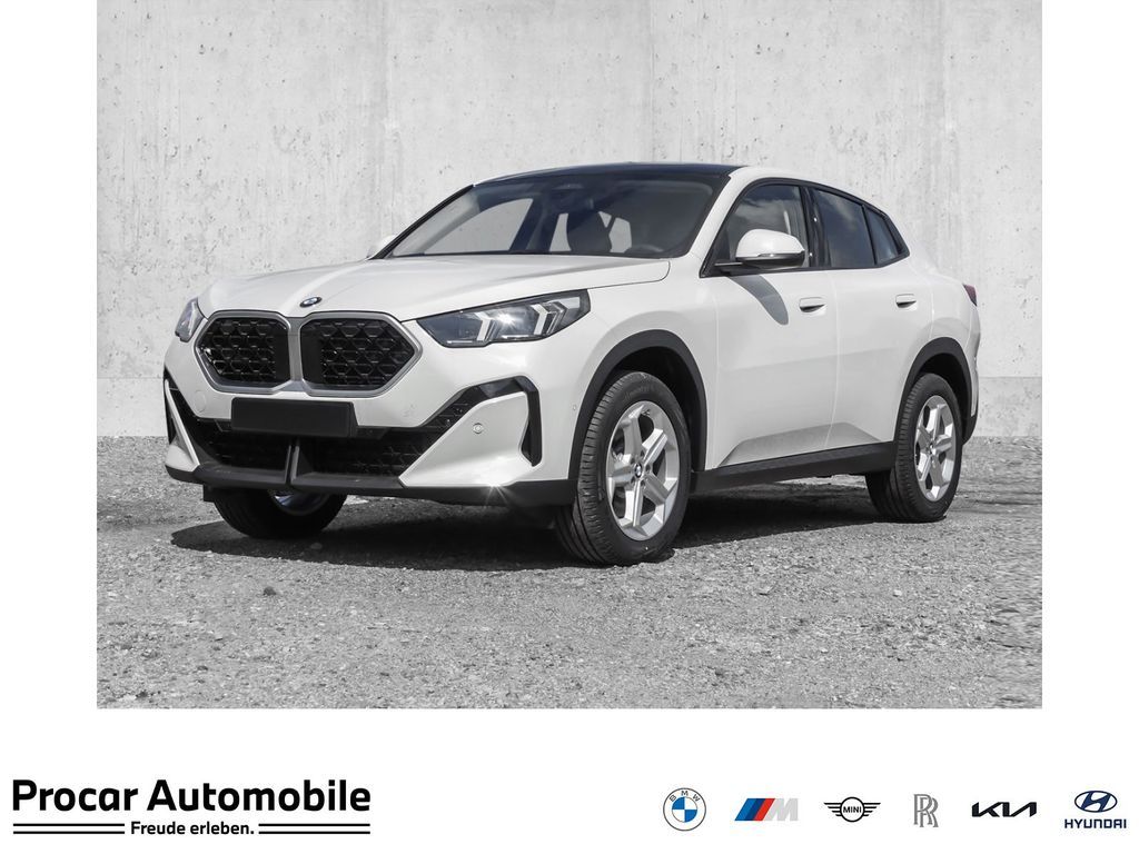 BMW X2 sDrive20i NAVI+PANO+RFK+LED+ALARM+SHZ+DAB+PAR Leasing