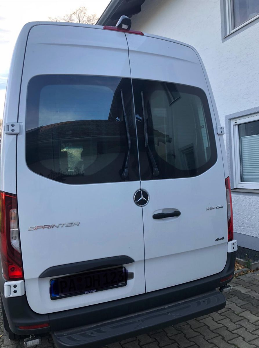 🚐 Mercedes-Benz Sprinter 4x4 (2023) – UNFALLFREI – 9.000 km – Standheizung – Leasingübernahme bis 04/2028 Leasingübernahme
