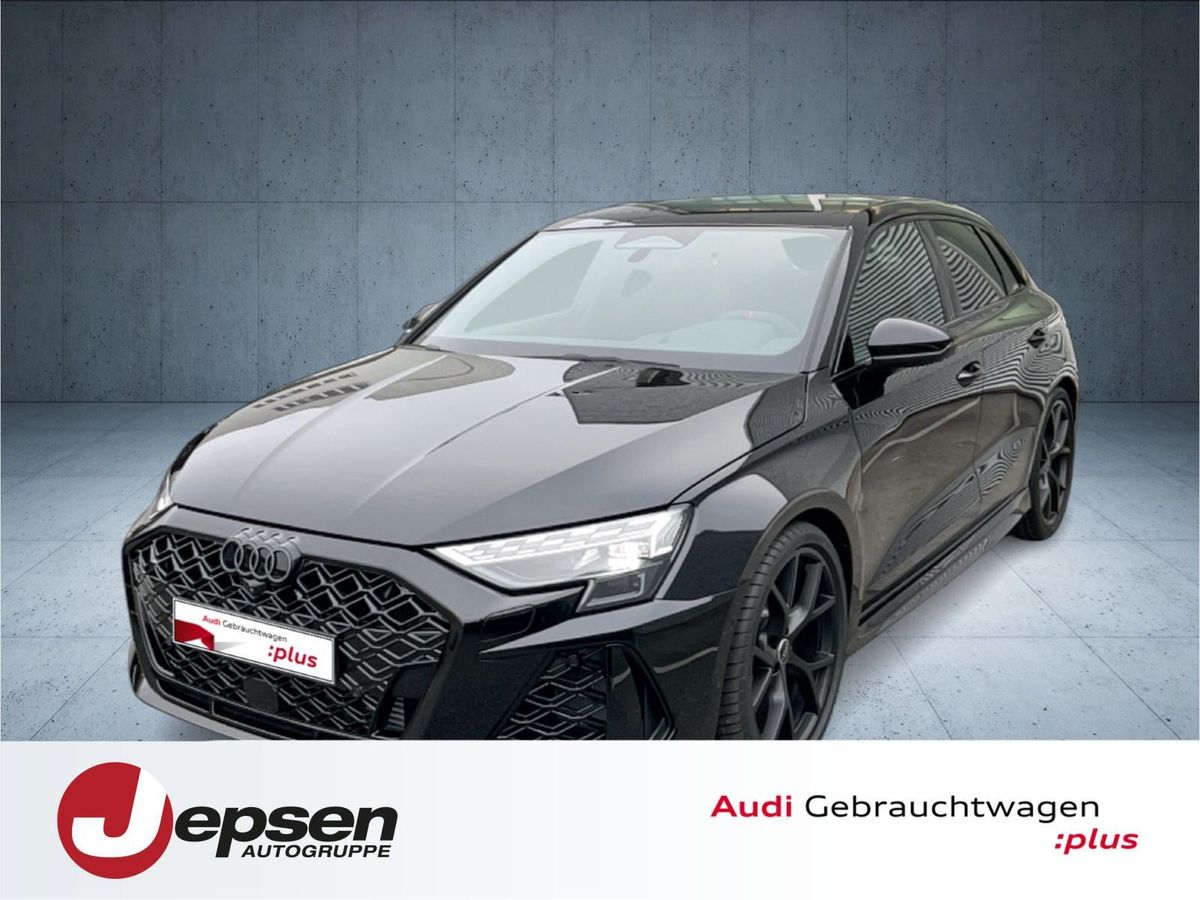 Audi RS3 RS 3 Sportback S tr. Vmax280 PANO Matrix S-Abgas Leasing