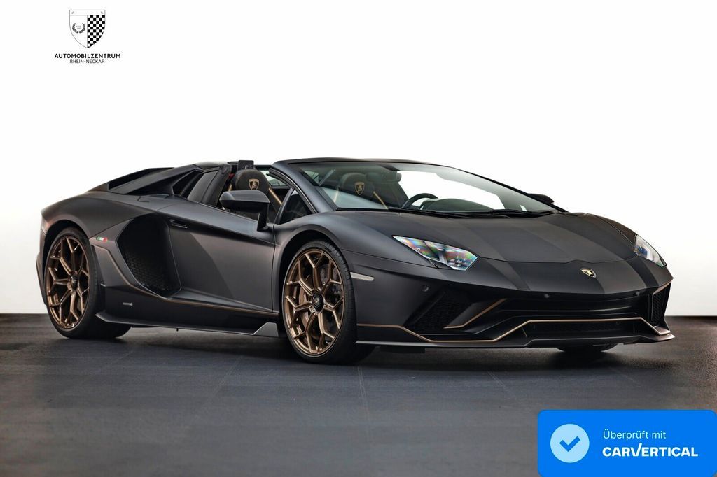 Lamborghini Aventador Ultimae Roadster 1 of 250/FullCarbon Leasing