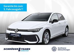 Volkswagen Golf VIII GTE 1.5 TSI eHybrid  DSG ACC Head-up.