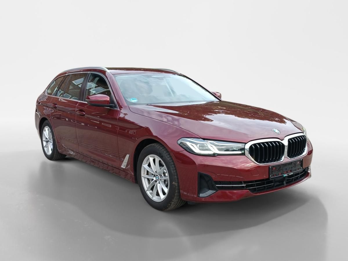BMW 530 xDrive/*Haustürlieferung*Sofort Verfügbar*Anhängerkupplung*Innovationspaket*Business-Paket Leasing
