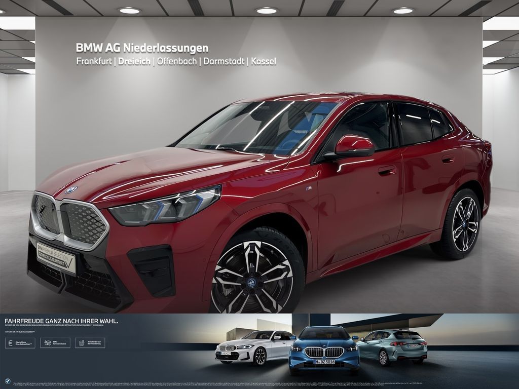 BMW iX2 xDrive30 M Sport AHK Driv.Assist.Prof LED Leasing