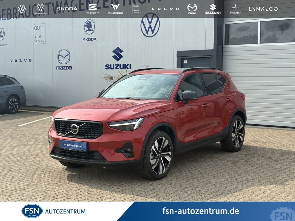 Volvo XC40 B4 Ultra Dark Harman/Kardon 360° Leasing