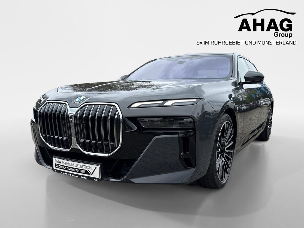 BMW 740d xDrive M SPORT FondEnt,SkyL,StHz,DAPro Leasing