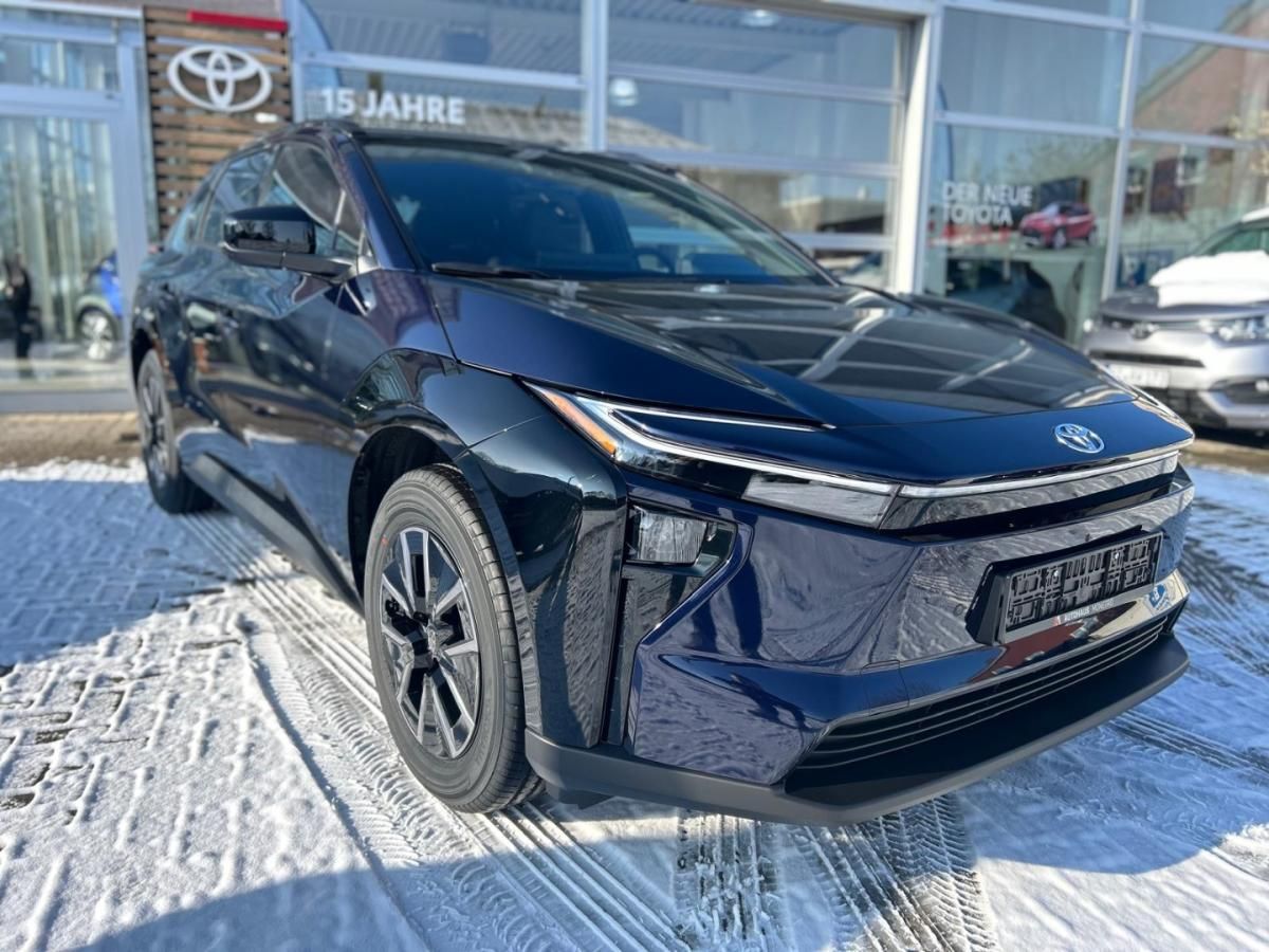 Toyota bZ4X 2026 Teamplayer 73 kWh 360° SHZ 18