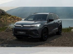 Volkswagen Tiguan R-Line 1.5 eHYBRID (Düsseldorf)