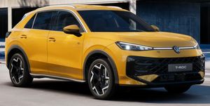 Volkswagen T-Roc 1.5 eTSI OPF DSG R-Line