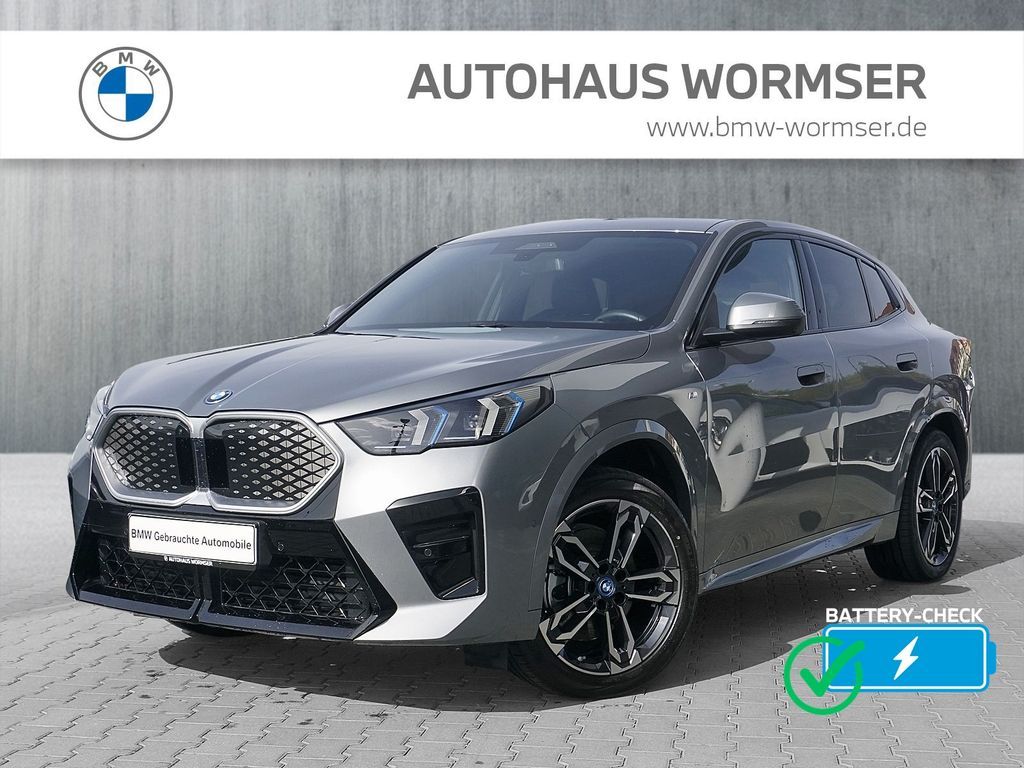 BMW iX2 xDrive30 M-Paket Head-Up+AHK+BT UPE: 72.459€ Leasing