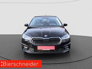 Skoda Fabia 1.0 TSI DSG Tour NAVI PDC RFK KESSY SITZH SMART LINK