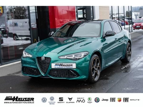 Alfa Romeo Giulia INTENSA 2.0 Turbo AT8 Q4 PANORAMA HARMAN-KARDON BREMBO Leasing