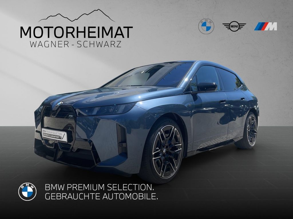 BMW iX M70 xDrive Amido-Leder 22