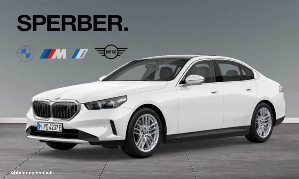 BMW i5 eDrive40 Harman Kardon*Sitzbelüftung*Panorama Leasing