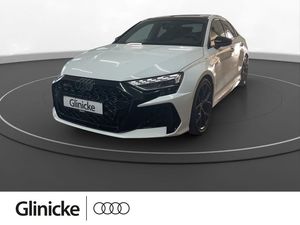 Audi RS3 Limousine RS-Abgas LED LM 19" Navi RFK Vmax