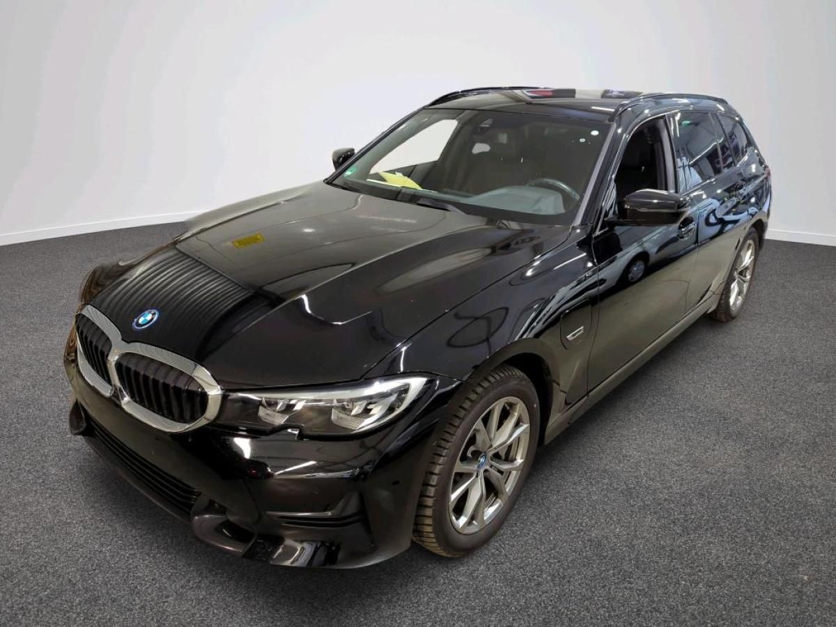 BMW 330 330e Touring/*HAUSTÜRLIEFERUNG*SOFORT VERFÜGBAR*X-DRIVE*SPORT-LINE Leasing