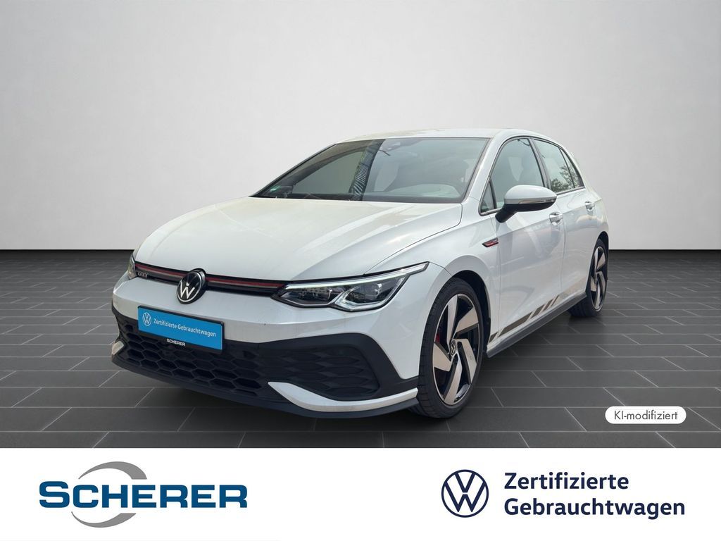 Volkswagen Golf VIII GTI CLUBSPORT 2.0 TSI DSG LED PLUS CLI Leasing