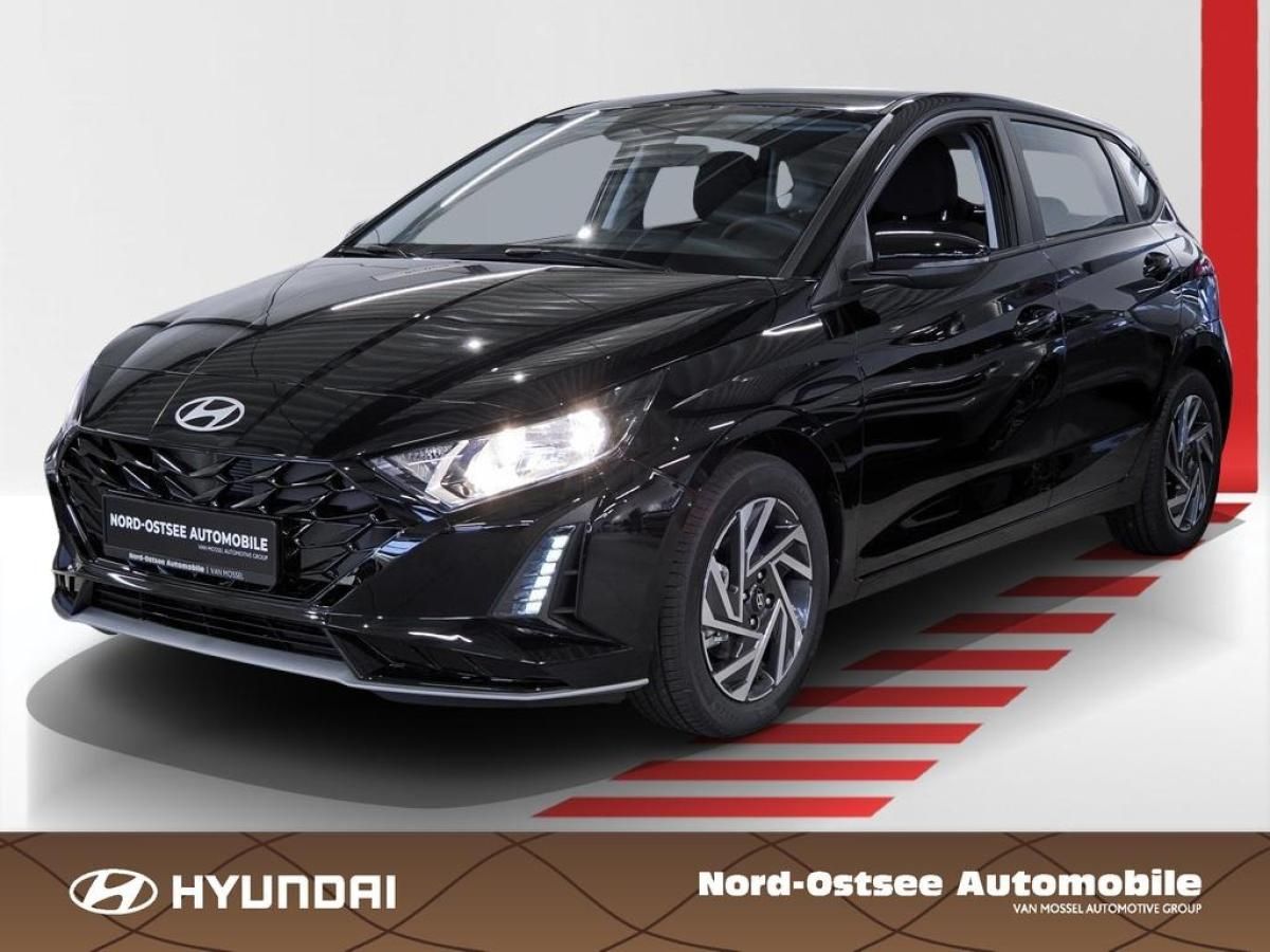 Hyundai i20 Trend kompakt, aber komplett BOSE Automatik Leasing