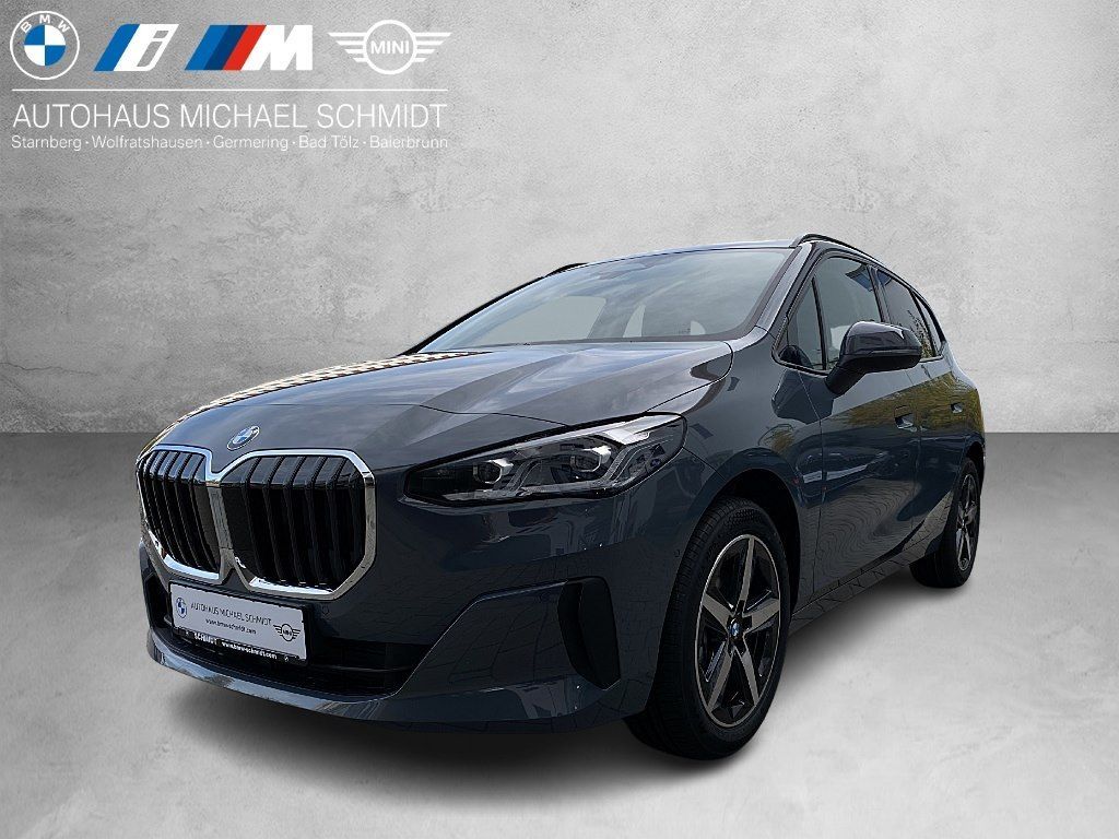 BMW 220i Active Tourer HK HiFi DAB LED Pano.Dach Leasing