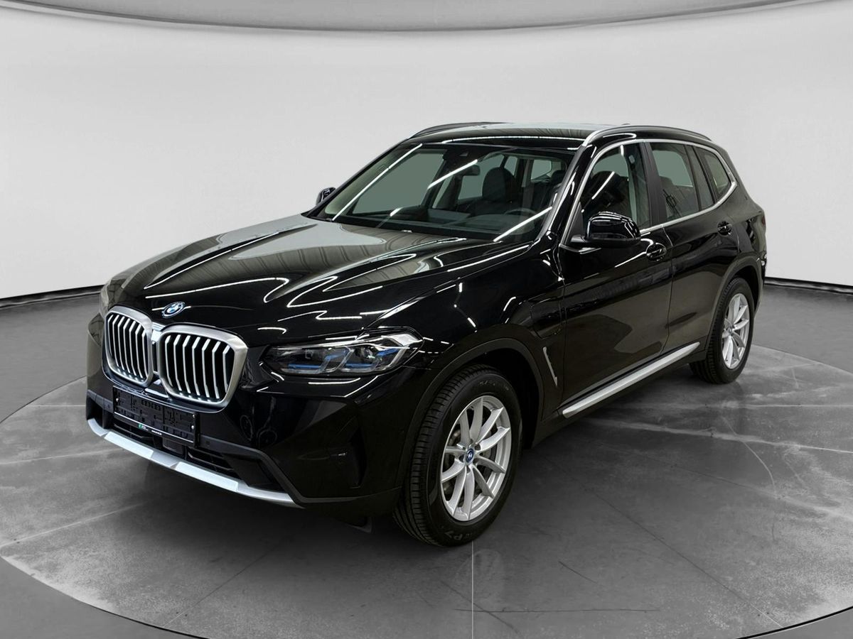 BMW X3 xDrive 30e inkl. Haustürlieferung - SHZ/Sportsitze/Tempomat/Klima/Head-up Leasing