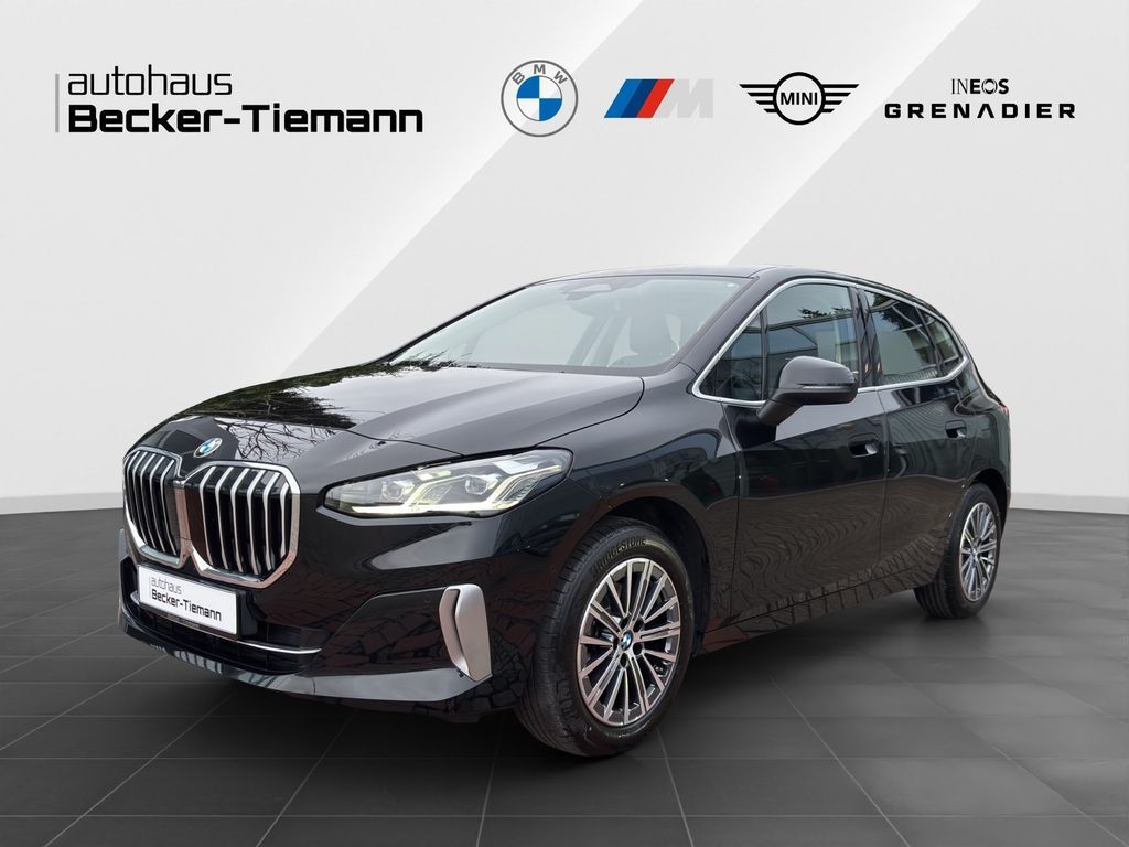 BMW 220i Active Tourer Luxury Line | AHK | Lenkradhz Leasing