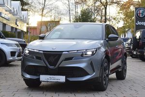 Alfa Romeo Junior Ibrida 1.2 VGT 48-Hybrid 107 kW Ti Q4