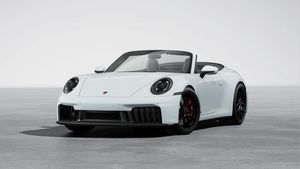 Porsche 911 Carrera GTS Cabrio Auto-Abo
