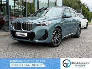 BMW iX1 xDrive30 M Sport //Stop&Go HeadUp Memory