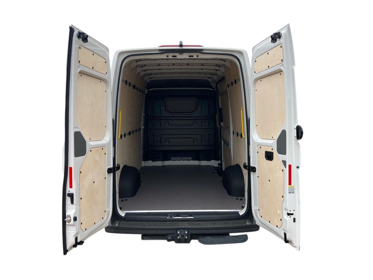 Volkswagen Crafter Kastenwagen MR HD AHK SHZ Kamera Klima Leasing