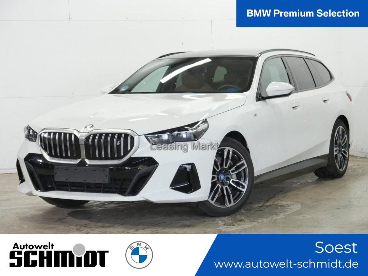 BMW i5 xDrive40 Touring M Sportpaket Panorama AHK Leasing
