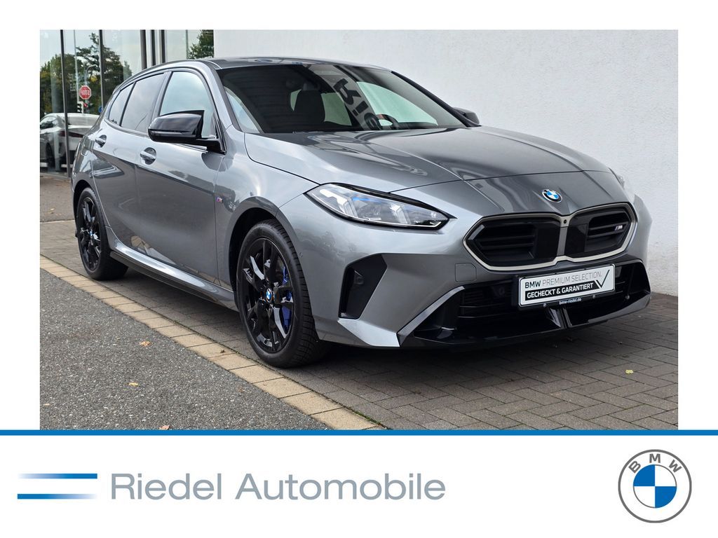 BMW M135 xDrive Head-Up*AdapFahrwerk*DAPro*h/k*PA+* Leasing
