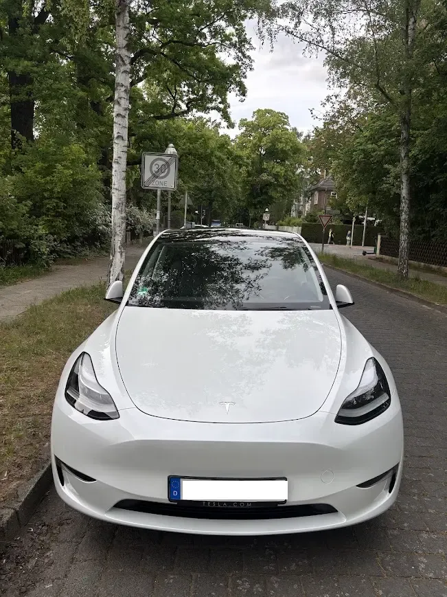 Tesla Model Y Long Range AWD – Leasingübernahme Leasingübernahme