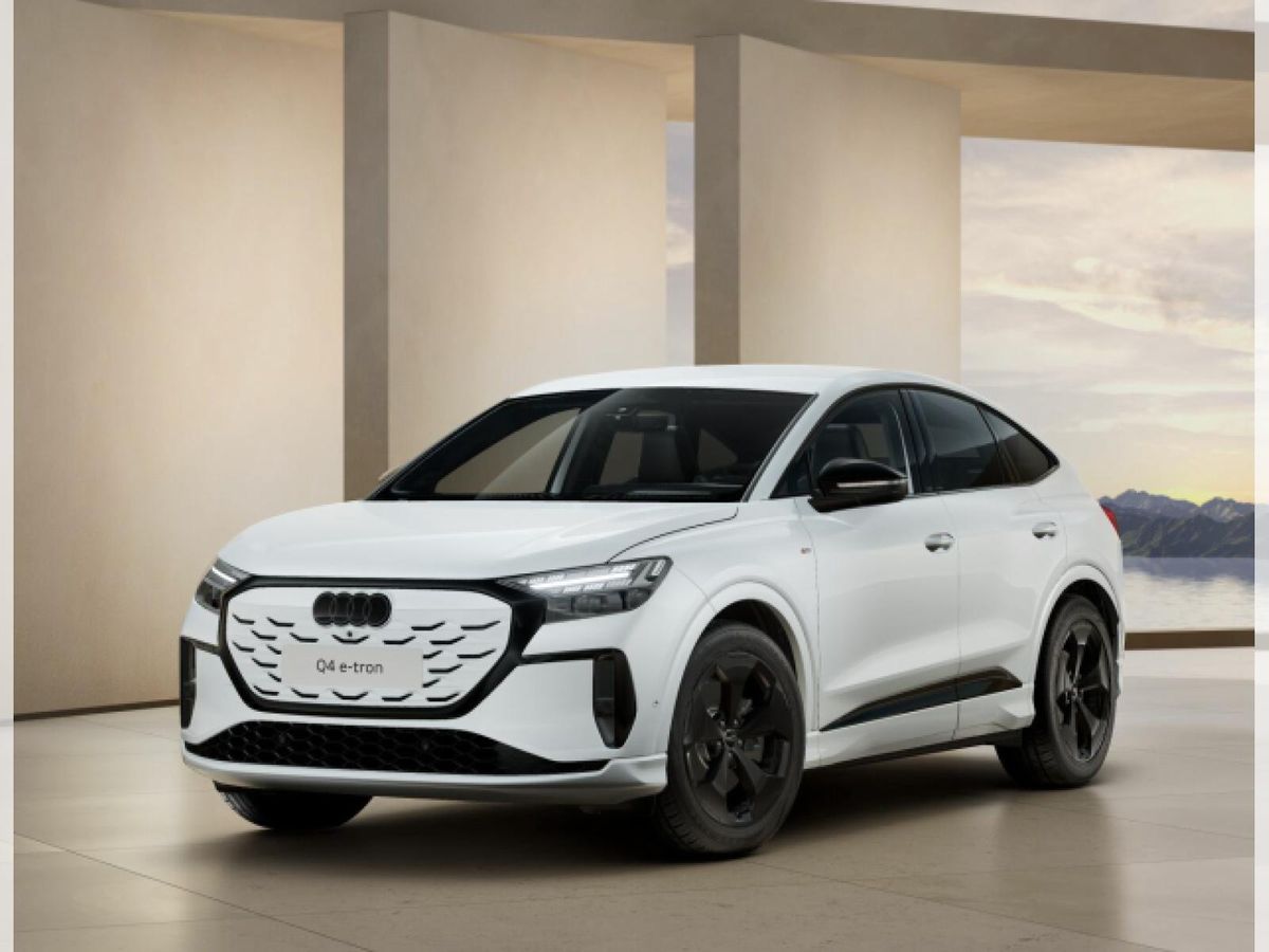 Audi Q4 e-tron Sportback S line quattro 220 kW *HUD*Matrix*Wärmepumpe*SONOS*Tech Pro*Parkassistent Pro*MMI B Leasing