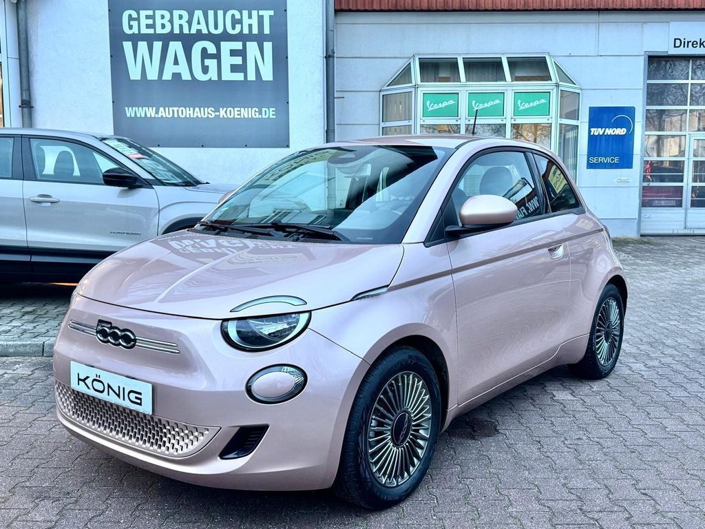 Fiat 500e ICON 118PS 42kWh KLIMA*NAVI*CARPLAY*PDC Leasing