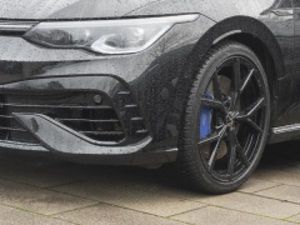 Volkswagen Golf VIII Variant R 2.0 TSI 4Mot. AHK Leder Navi IQ.Light Pano Leasing