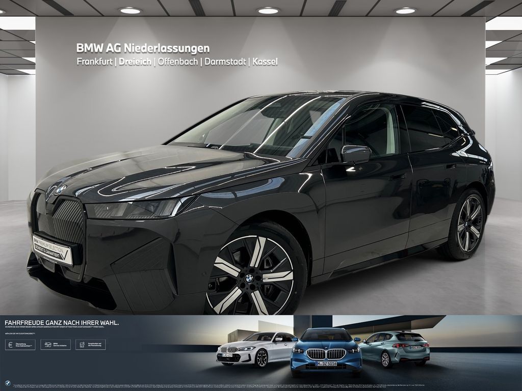 BMW iX xDrive45 AHK Driv.Assist+ Harman/K Kamera Leasing